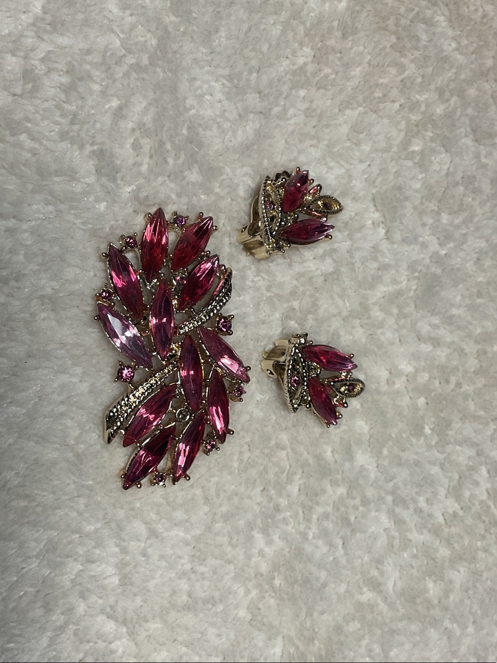 Gold-Tone Pink Crystal Leaf Brooch and Clip-On Earring Set